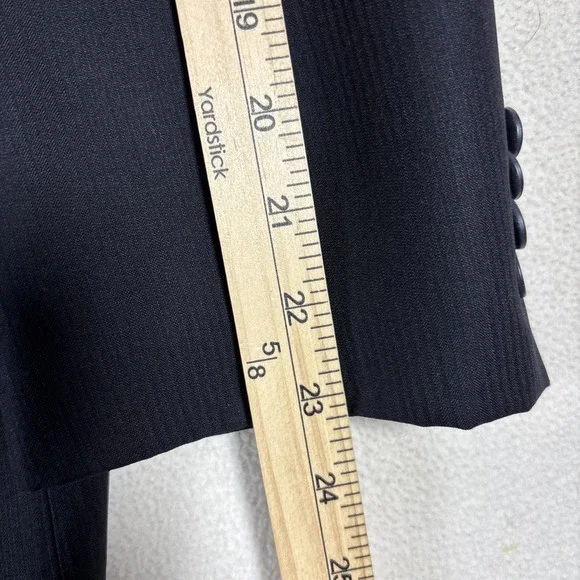 Joseph Abboud Loro Piana Wool Super 110's Black Stripe Full Suit 44S Pants 38x29
